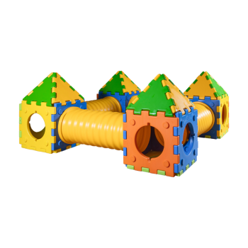 Castillo de juego modular con 4 casas y 4 túneles.