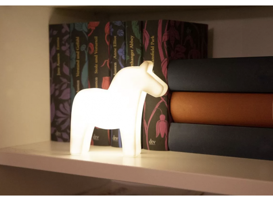 Caballo luminoso USB-C 32615 Diseño de 8 estaciones