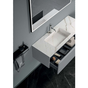 Composición de Neptuno 120 Oltrebagno