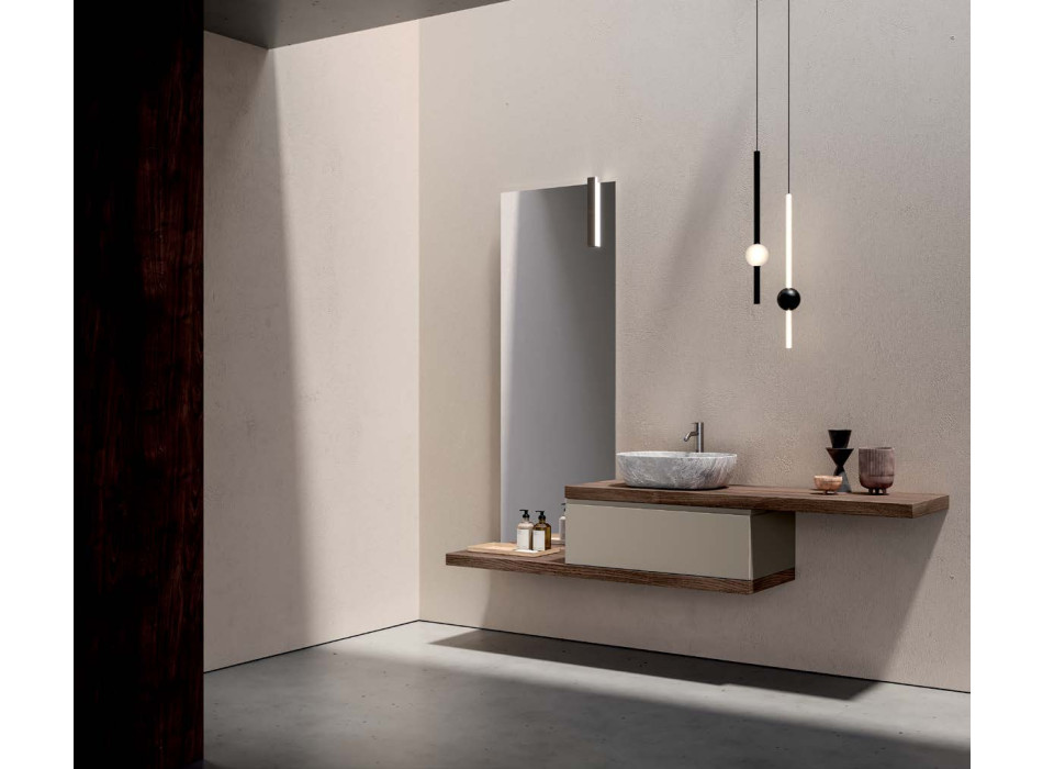 Composición de Neptuno 126 Oltrebagno