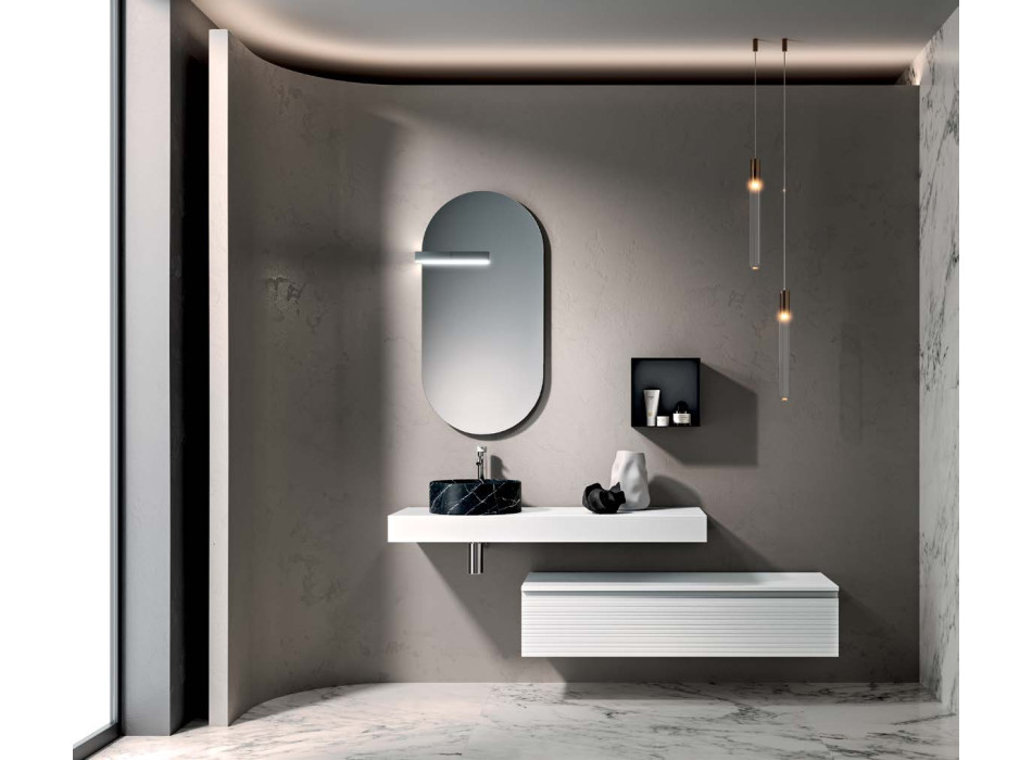 Composición de Saturno 110 Oltrebagno