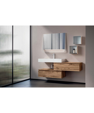 Composición de Saturno 113 Oltrebagno