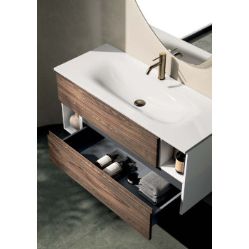 Composición de Saturno 117 Oltrebagno