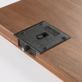 Aparador Carolin con 2 puertas y 1 cajón, chapa de nogal, 180 x 83,8 cm