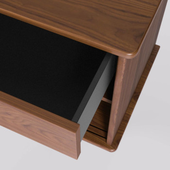 Aparador Carolin con 2 puertas y 1 cajón, chapa de nogal, 180 x 83,8 cm