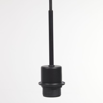 Lámpara de techo Fulvia con estructura de metal y acabado en color negro.