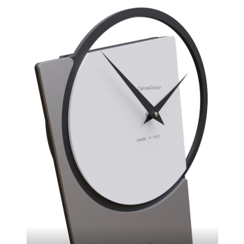 PENDULUM SHERLOCK 11-005 DISEÑO DE CALLEA