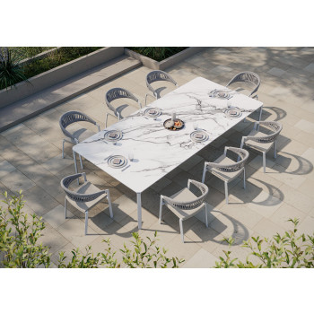 Empuja tu silla de comedor