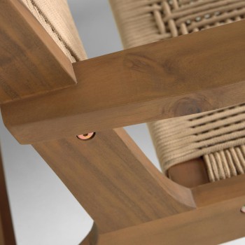 Sillón Geralda en madera de acacia con acabado FSC 100% oscuro