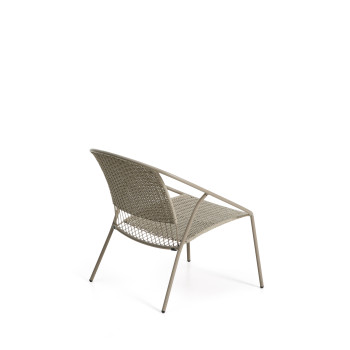 Sillón apilable Atrani de acero galvanizado y cuerda.