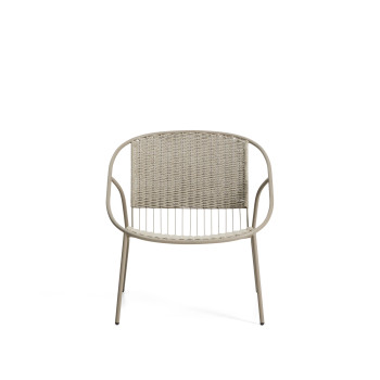 Sillón apilable Atrani de acero galvanizado y cuerda.