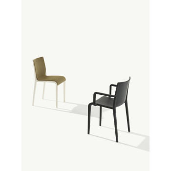 Silla NASSAU 534 ET AL con brazos.