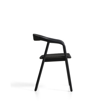 Silla Derile de roble macizo con acabado negro y cordón de papel negro. Certificación FSC Mixta.