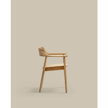 Silla Fondes de madera maciza de roble con acabado natural (certificación FSC Mixta).