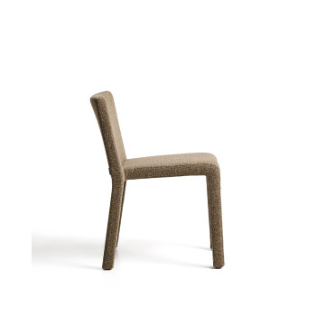 Silla apilable Loria en chenilla marrón chocolate FSC 100%