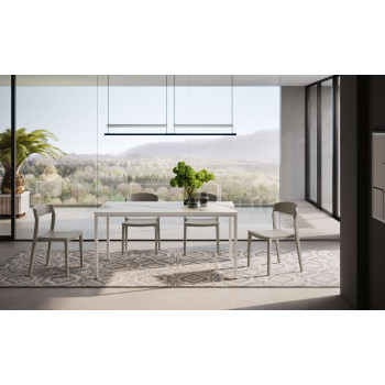 Silla MIRA de polipropileno de Ingenia Casa