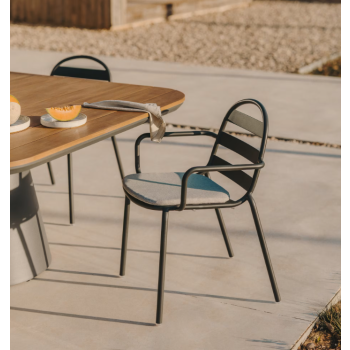 Silla Joncols en aluminio pintado LA FORMA