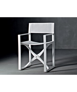 LA DIRECTORA SERRALUNGA CHAIR