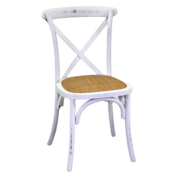 Silla de madera Cross con asiento tejido Vacchetti apilable en color blanco antiguo.