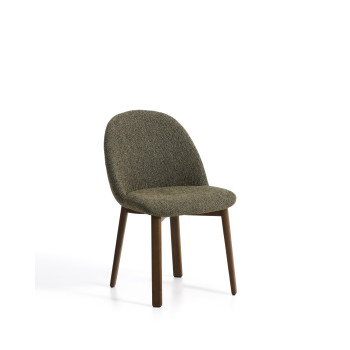 Silla Meila en chenilla verde y patas de roble macizo con acabado en nogal.