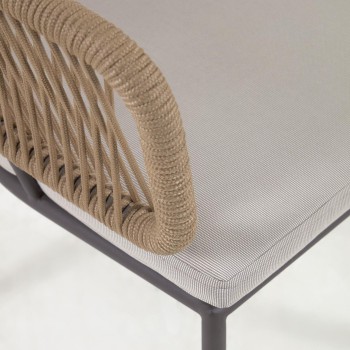 Silla Nadin en cuerda beige y patas de acero zincado y patas de acero zincado