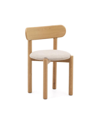 Silla Nebai en chenilla beige con estructura de roble macizo, acabado natural FSC MIX C