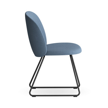 Silla Volta con base de trineo Infiniti