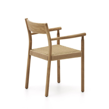 Silla Yalia en madera maciza de roble 100% FSC con acabado natural y asiento de cuerda.
