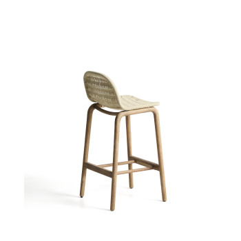 Taburete Alipa de madera maciza de acacia y cuerda.