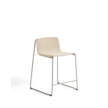 Taburete apilable Tavari en cuerda sintética beige y acero inoxidable AISI 304 con efecto cepillado, 65 cm.