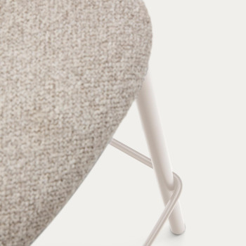 Taburete Maina en chenilla beige y patas de acero acabado beige FSC Mix Crédito 65 cm