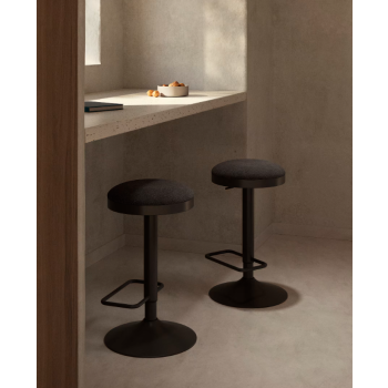 Taburete Zaib en chenilla LA FORMA