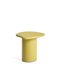 Mesa auxiliar de hormigón color mostaza Macarella, 48 x 47 cm
