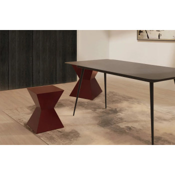 Mesa cuadrada PUNTA Siderio