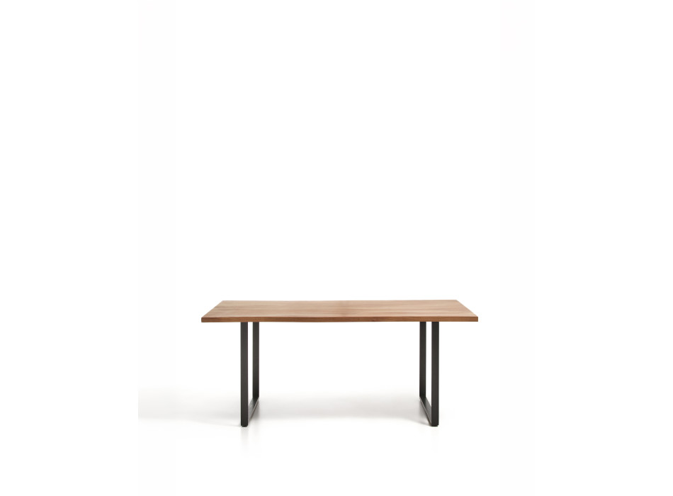 Mesa Uxue de madera maciza de acacia con patas de acero negro, 160 x 90 cm.