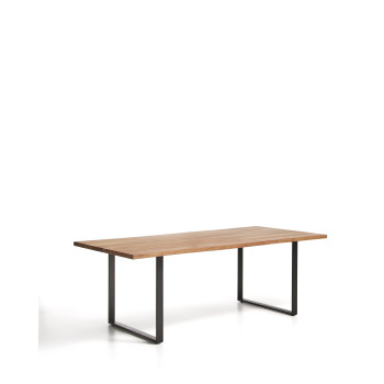 Mesa Uxue de madera maciza de acacia con patas de acero negro, 220 x 100 cm.